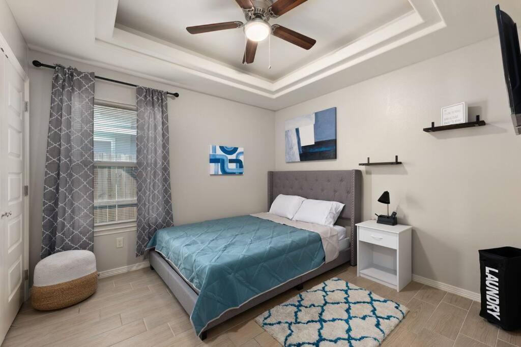Cozy 3 Bed 2 Bath Apartment, Near Shopping Plazas, Expressway And Free Parking Эдинбург Экстерьер фото
